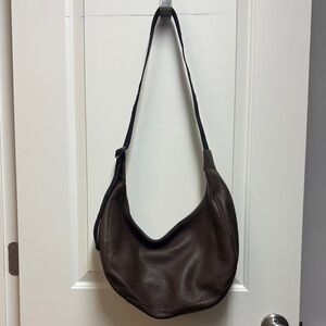 BAGGU RARE DEADSTOCK NWT Brown Leather Medium Crescent Bag Checkered Interior